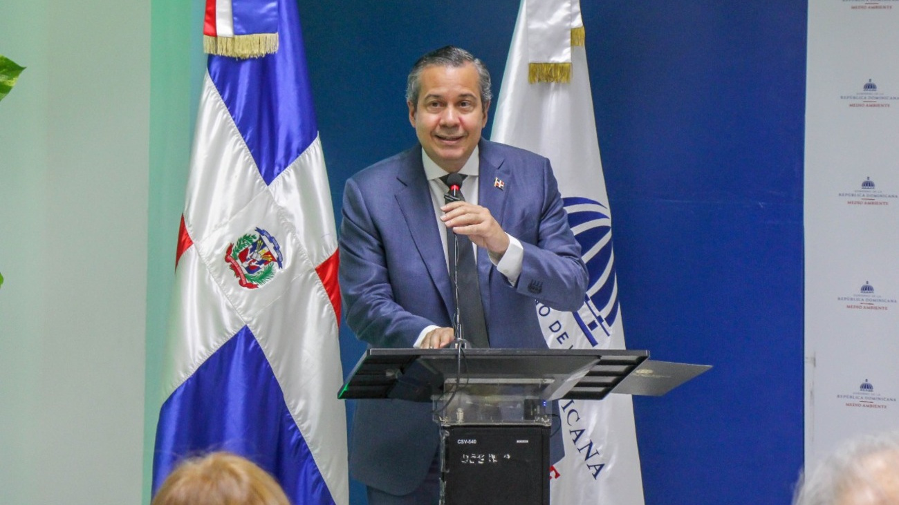 El Ministerio de Medio Ambiente compartió en sus redes sociales, un vídeo sobre de la intervención de nuestro Ministro Orlando Jorge Mera, en el Primer Congreso Regional de Bosques y Paisajes Sostenibles, organizado en Panamá