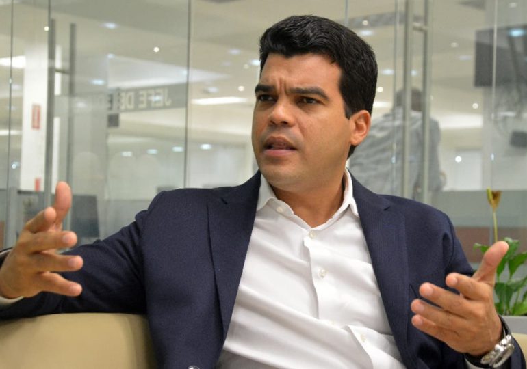 Wellington Arnaud habla sobre proyectos de agua potable y saneamiento a nivel nacional
