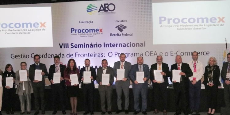 DGA suscribe acuerdo de reconocimiento Mutuo