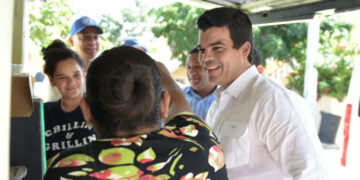 Habitantes de Peravía son beneficiados con agua potable