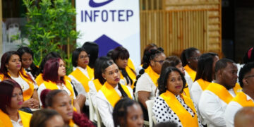 INFOTEP certifica a 410 colaboradores de Zona Franca