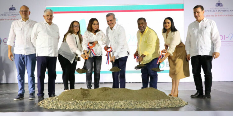 Gobierno inicia construcción del Centro de Desarrollo Integral para la Mujer
