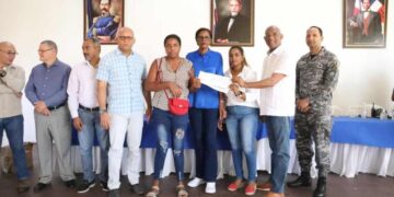 Familias afectadas por Fiona reciben Bono de Emergencia