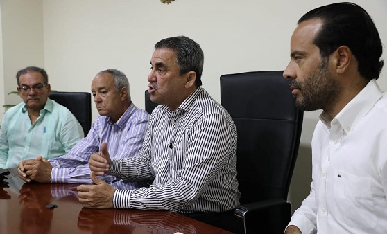 Productores locales garantizan carne de cerdo en Navidad
