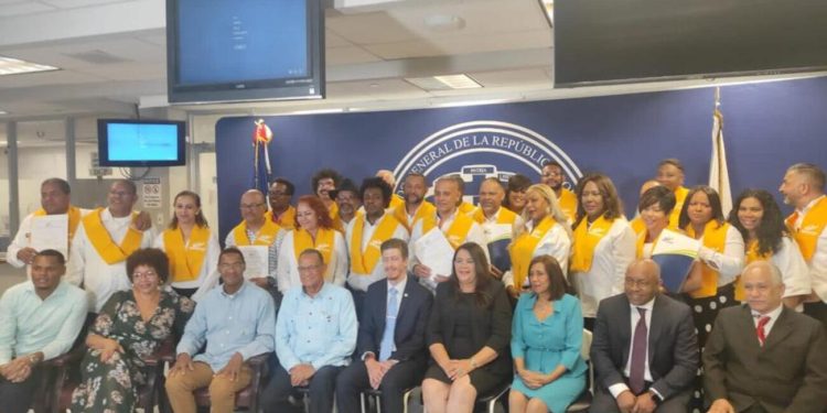 INFOTEP capacita 1400 dominicanos en el extranjero