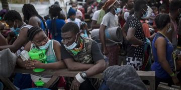 Gobierno evalúa proyecto de ley para regular acogida y legalización de inmigrantes