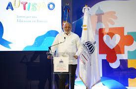 Gobierno autoriza creación de centros para niños con autismo