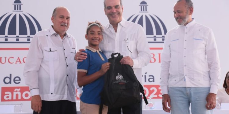 Gobierno entregará utilería escolar del 10 al 14 de julio