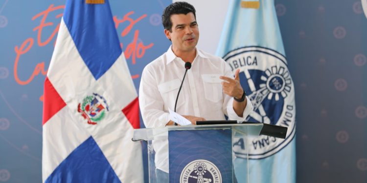 Funcionario resalta políticas gubernamentales para prever acceso al agua