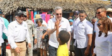 Gobierno implementa plan para el desarrollo turístico de Isla Saona