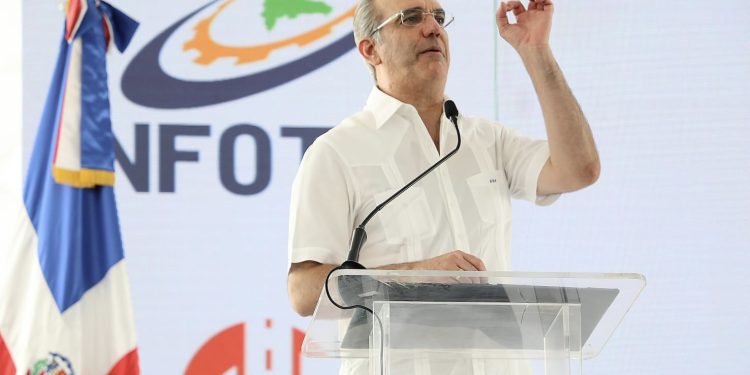 Gobierno dominicano revoluciona educación técnica en el país
