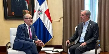 Abinader se encuentra en una reunión en el Palacio Nacional con el principal asesor de Joe Biden.