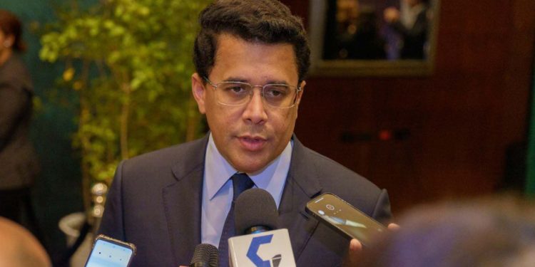 Ministro David Collado afirma trabaja junto con sector privado para convertir a RD en destino líder de turismo sostenible de la región