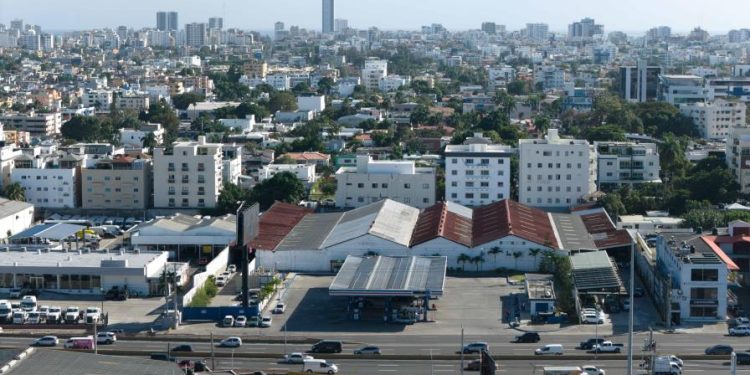 República Dominicana Avanza en Desarrollo Humano a Pesar de Desigualdades Persistentes