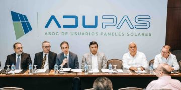Creación de ADUPAS para Defensa de Usuarios de Paneles Solares en República Dominicana
