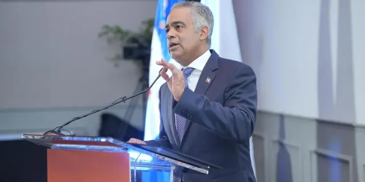 República Dominicana Lidera la Transición Energética en América Latina con 27 Nuevos Proyectos de Energía Solar